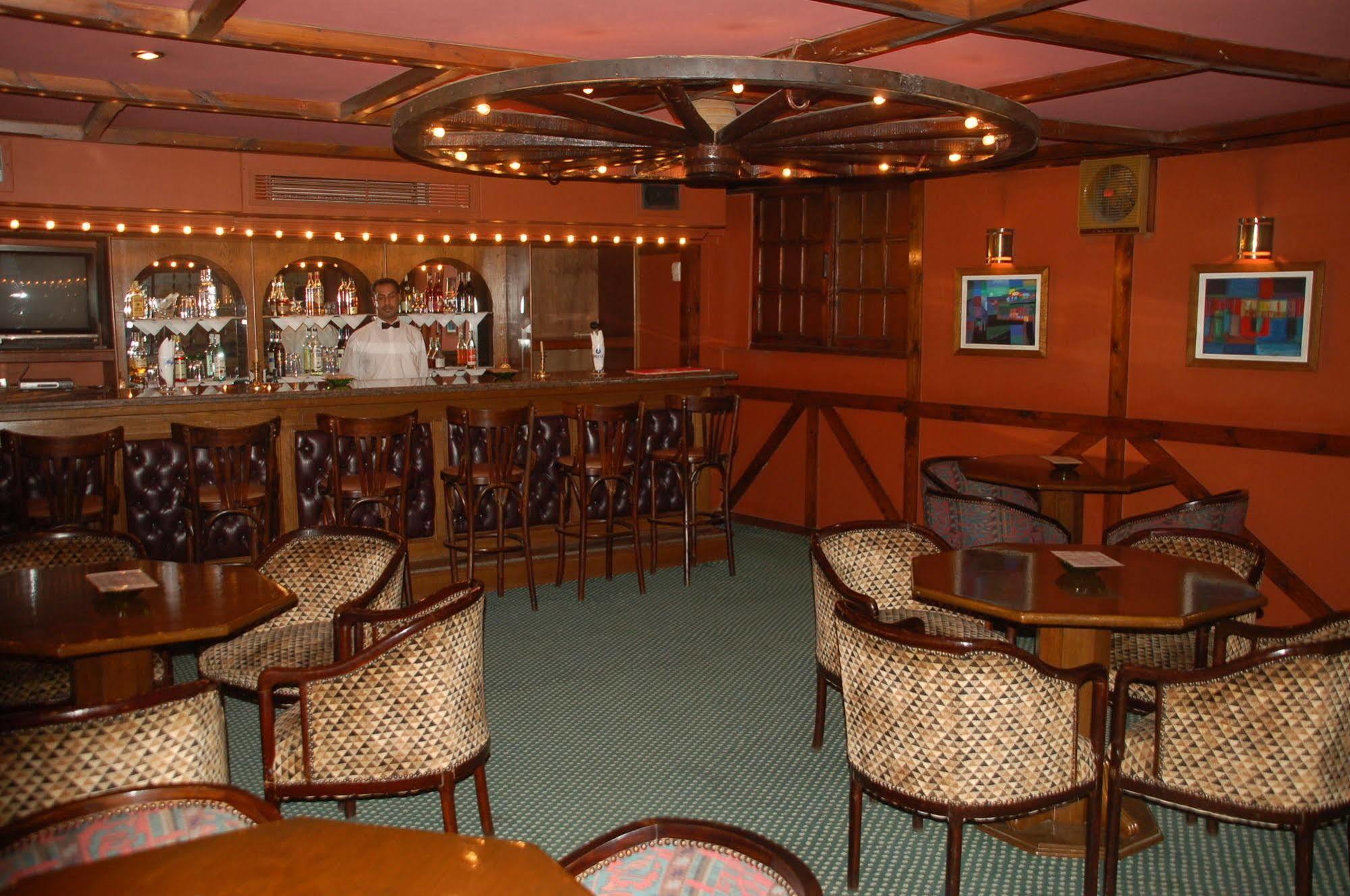 Victoria Azur Hotel Каир Экстерьер фото